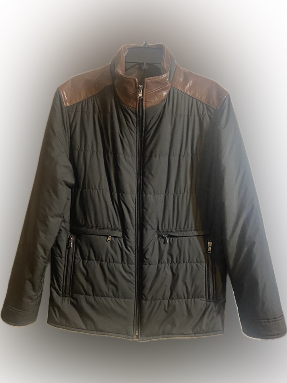 Johnston and Murphy Sz 38 Black Quilted with Brown Leather Trim Men’s Jacket
